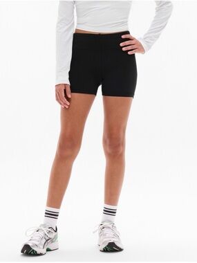Athleta Girl Chit Chat Shorts M 8/10 Black Pocket Elastic Waist Logo EUC
